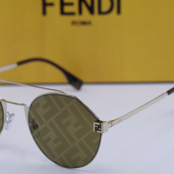 Fendi FE40060U 10G FENDI SKY Round Sunglasses - Gold/Brown Mirror - Picture 5 of 9